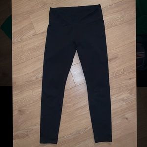 Fabletics low waisted black legging